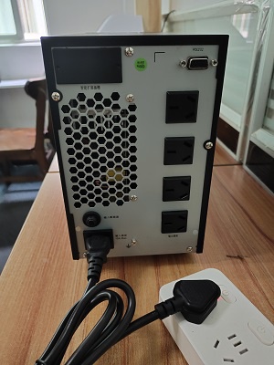 ups电源在并联调整电路的参数 ups电源在并联调整电路的参数
